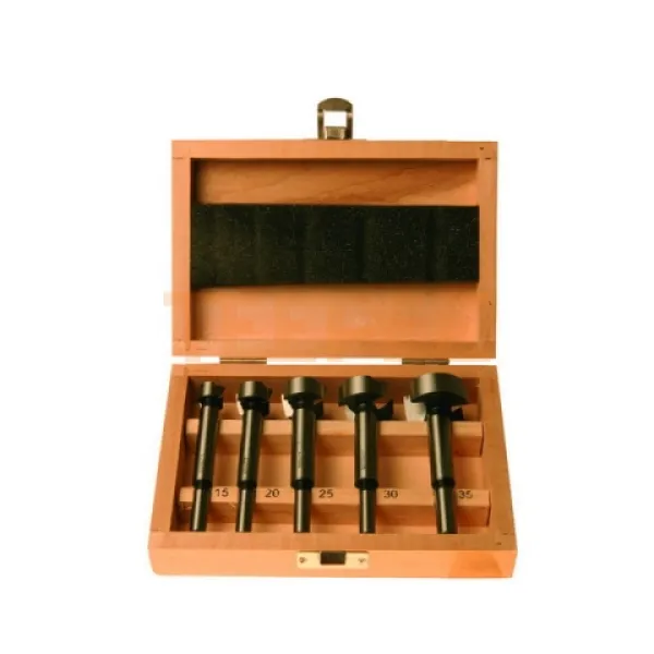 FESTA sada sukovníkov