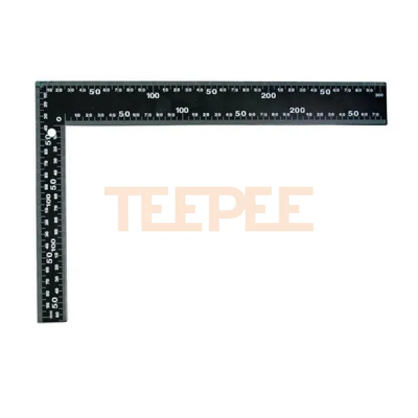 FESTA uholník čierny