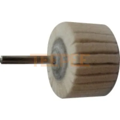 Leštiaci kotúč na stopke vejárový